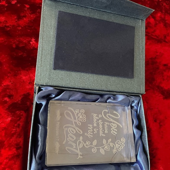 Paperweight - Picture 6 of 6